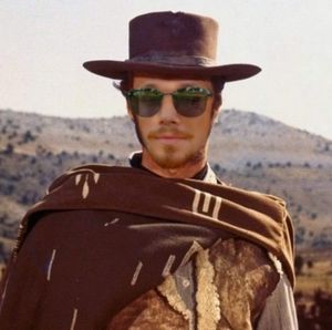 Meet your Posher, Forrest